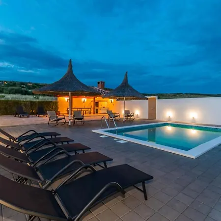 Teta Ana * Vrana (Zadar)