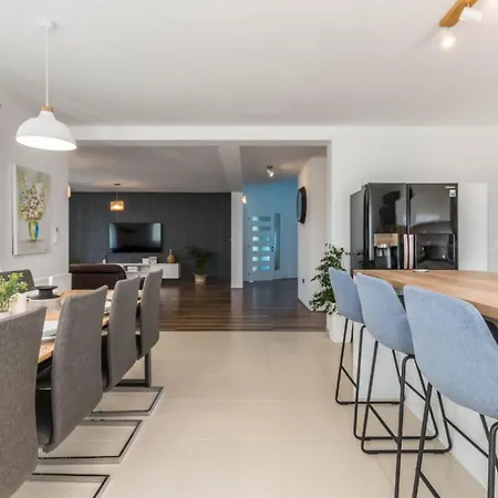 Teta Ana * Vrana (Zadar)